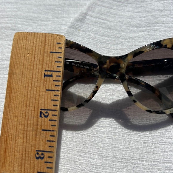 Miu Miu cat eye sunglasses.❤️ - Picture 16 of 17